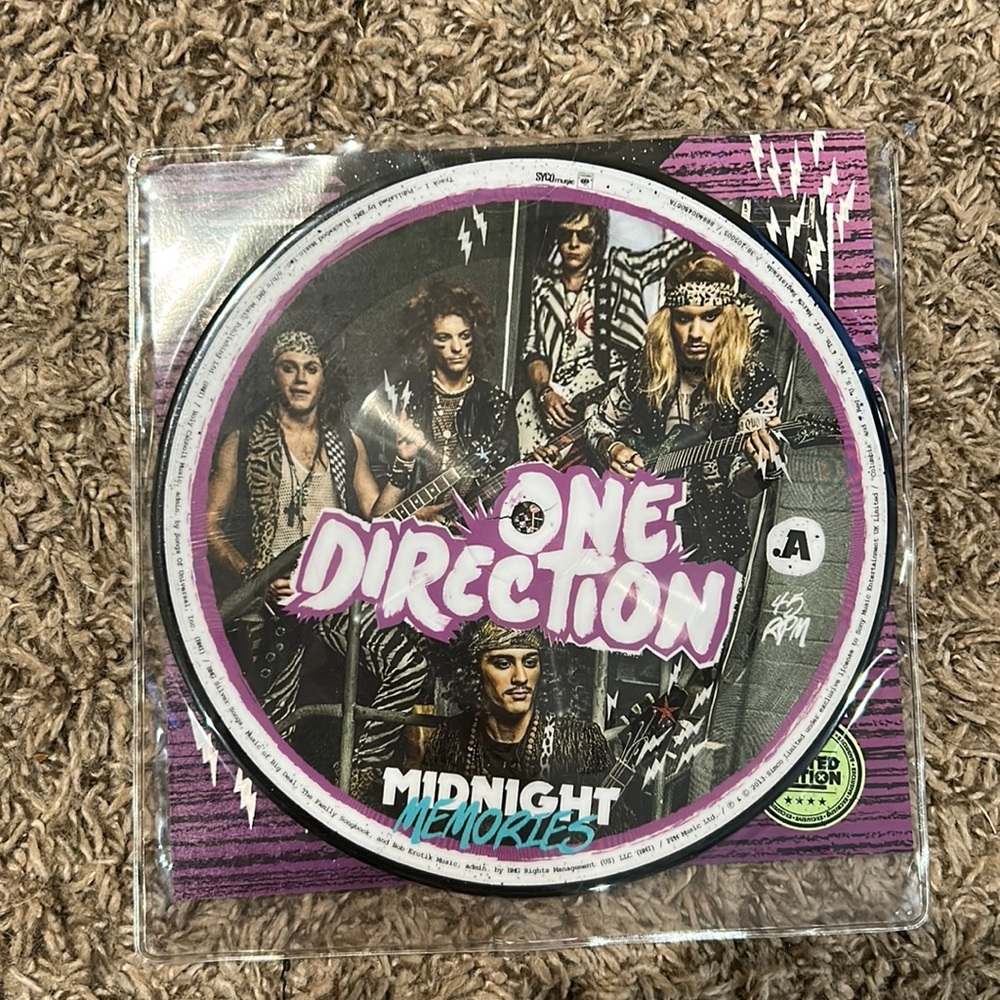 Midnight Memories Promotional Record unopened cracked